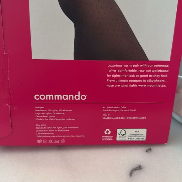 NIB Commando Chic Dot Sheer Tights
Box opened/damage not used - Picture 6 of 6